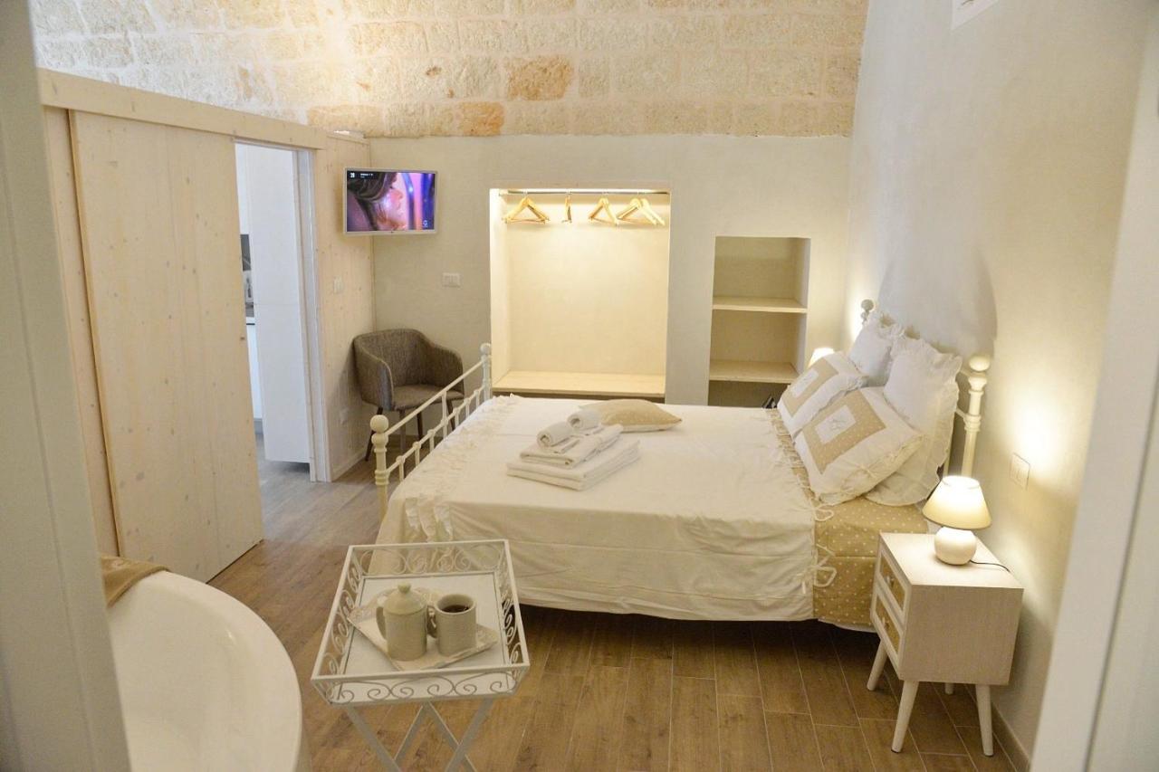Suite Vitti 5 - Puglia Mia Apartments โมโนโปลี ภายนอก รูปภาพ