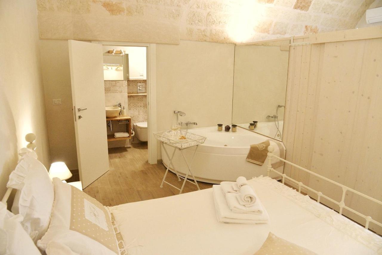 Suite Vitti 5 - Puglia Mia Apartments โมโนโปลี ภายนอก รูปภาพ