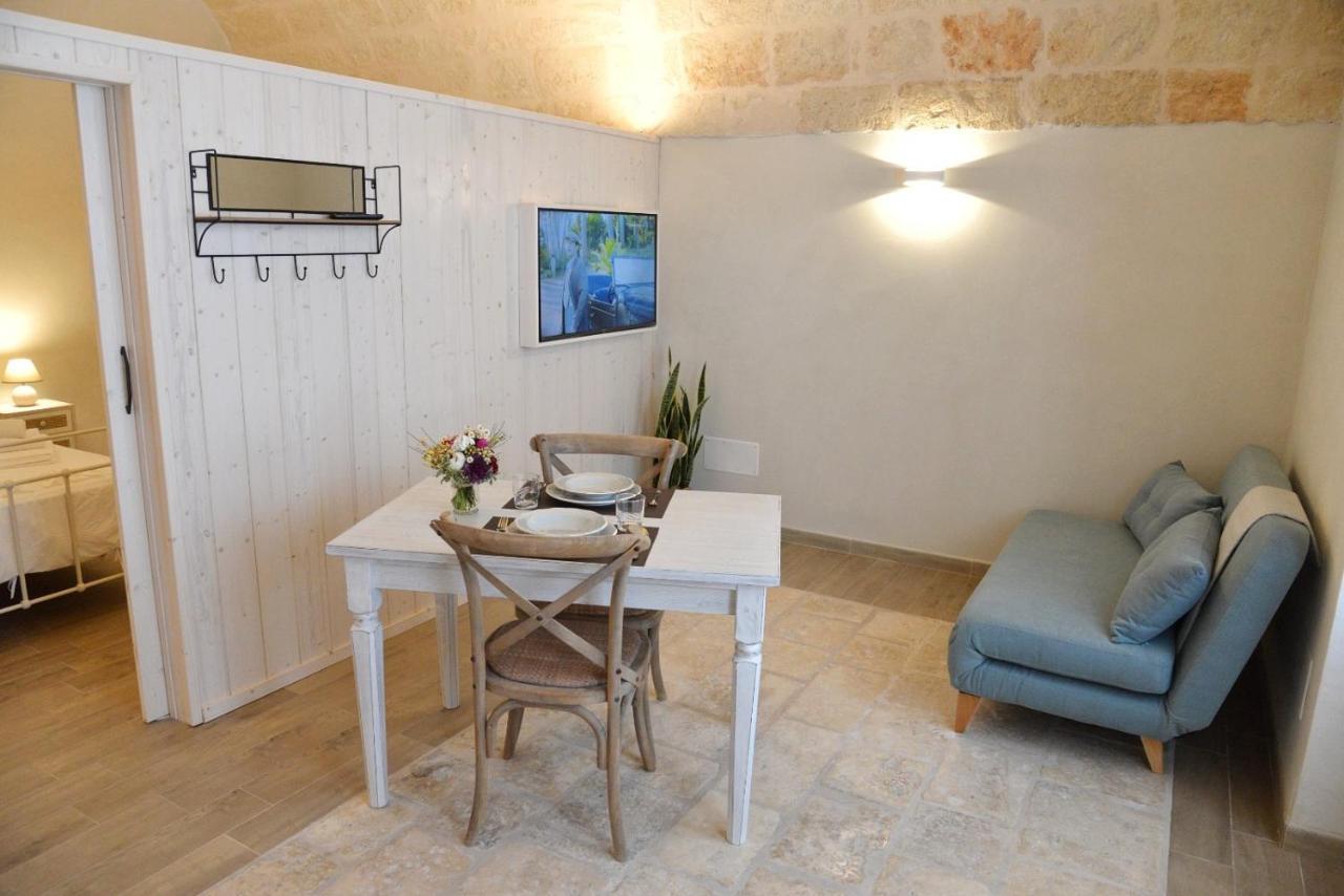 Suite Vitti 5 - Puglia Mia Apartments โมโนโปลี ภายนอก รูปภาพ